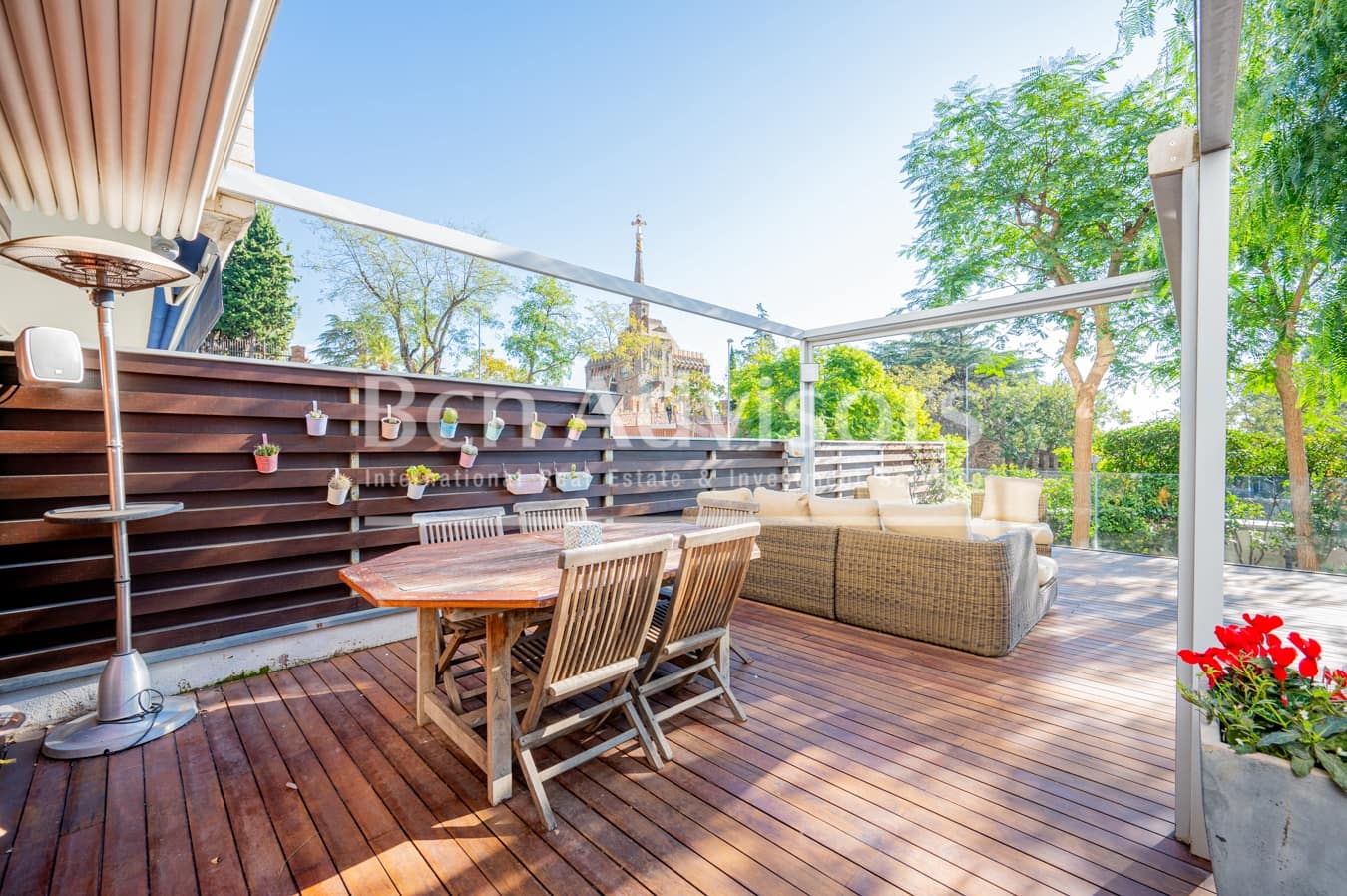 5 soveværelse Byhus til salg i Barcelona by - € 1.950.000 (Ref: 9097553)