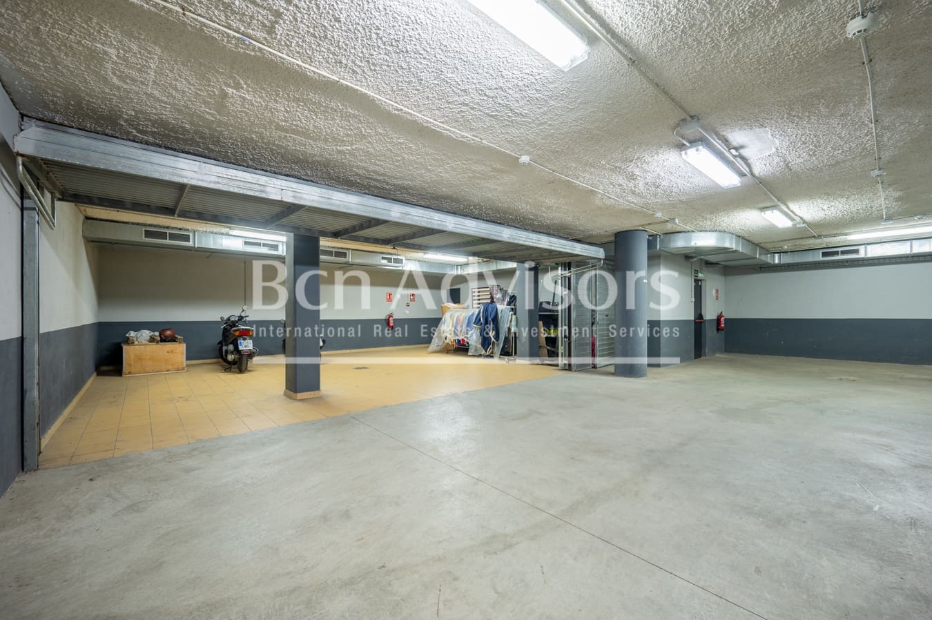 5 soveværelse Byhus til salg i Barcelona by - € 1.950.000 (Ref: 9097553)