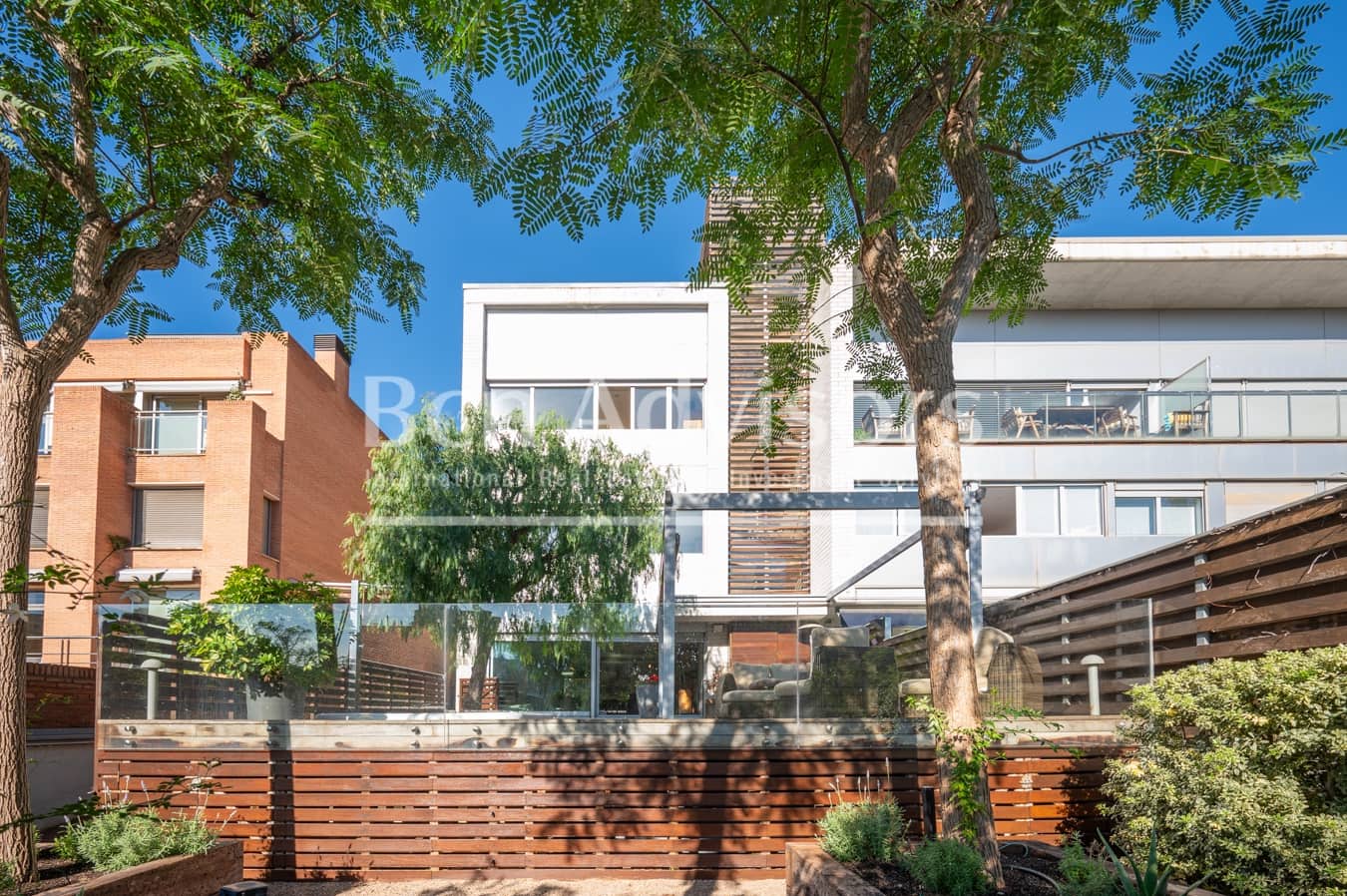 5 soveværelse Byhus til salg i Barcelona by - € 1.950.000 (Ref: 9097553)
