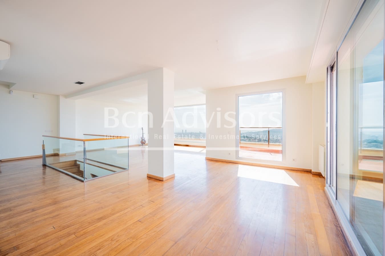 6 soveværelse Villa til salg i Barcelona by med swimmingpool garage - € 1.895.000 (Ref: 9097554)