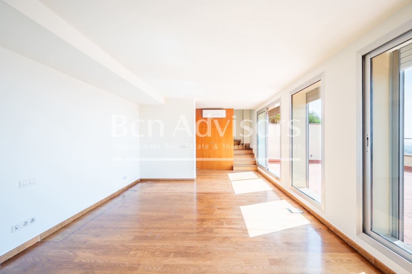 6 soveværelse Villa til salg i Barcelona by med swimmingpool garage - € 1.895.000 (Ref: 9097554)