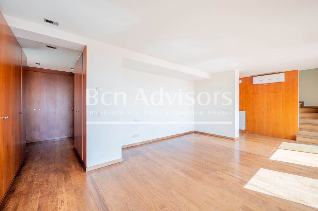 6 soveværelse Villa til salg i Barcelona by med swimmingpool garage - € 1.895.000 (Ref: 9097554)