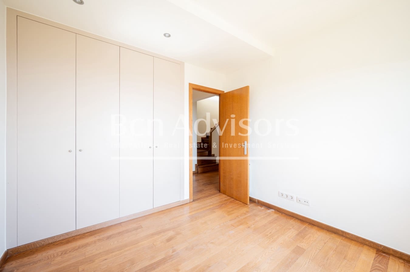 6 soveværelse Villa til salg i Barcelona by med swimmingpool garage - € 1.895.000 (Ref: 9097554)