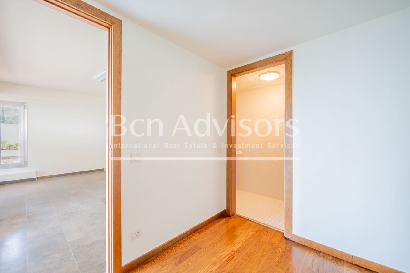 6 soveværelse Villa til salg i Barcelona by med swimmingpool garage - € 1.895.000 (Ref: 9097554)