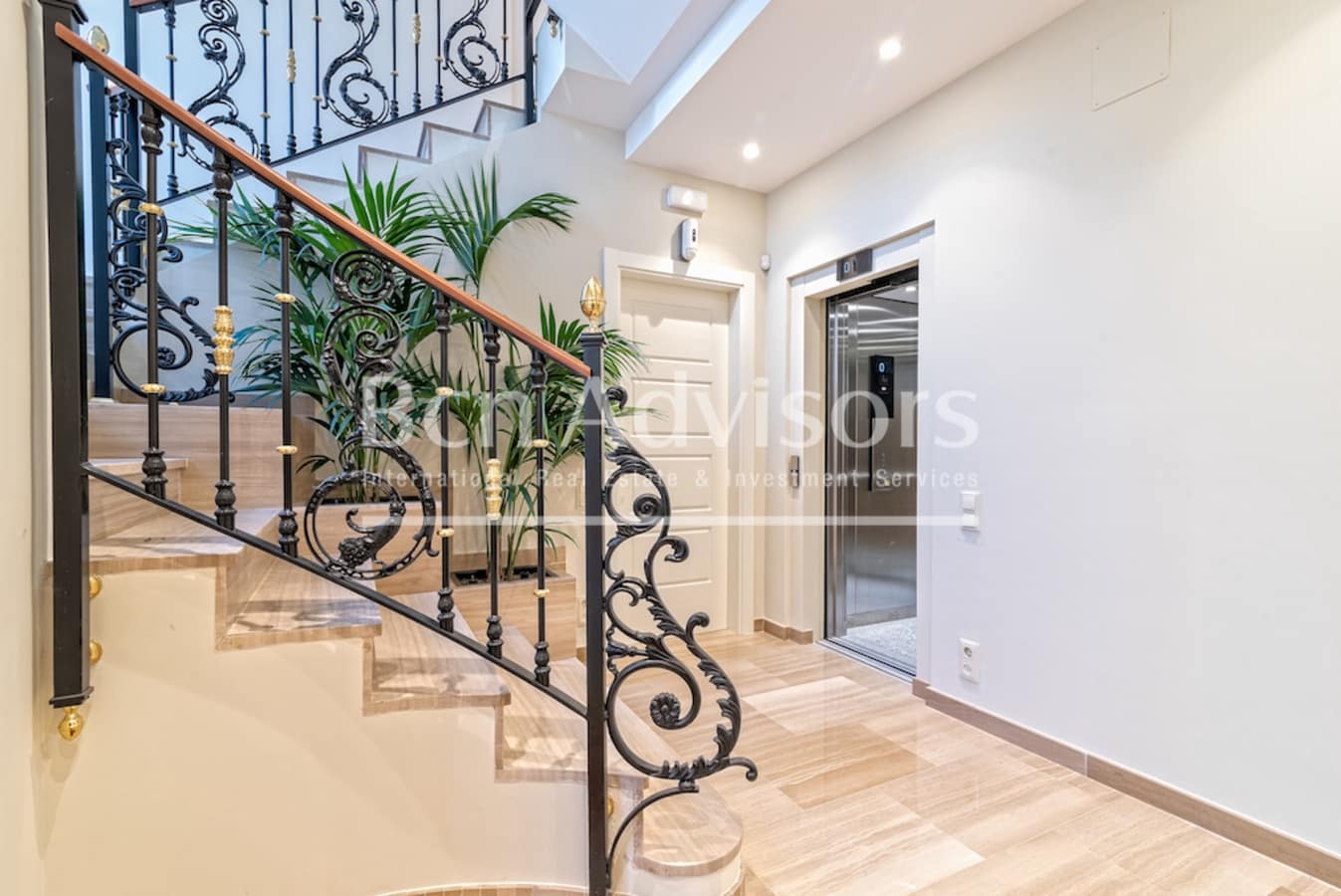 6 slaapkamer Villa te koop in Sant Just Desvern met zwembad - € 4.500.000 (Ref: 9104480)