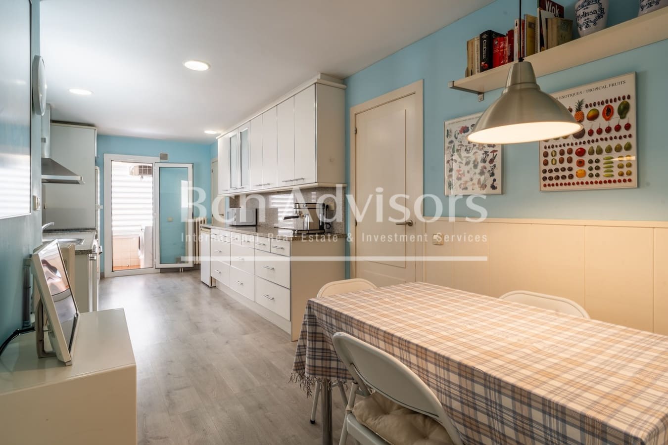 4 sypialnia Apartament na sprzedaż w Miasto Barcelona - 1 100 000 € (Ref: 9115974)