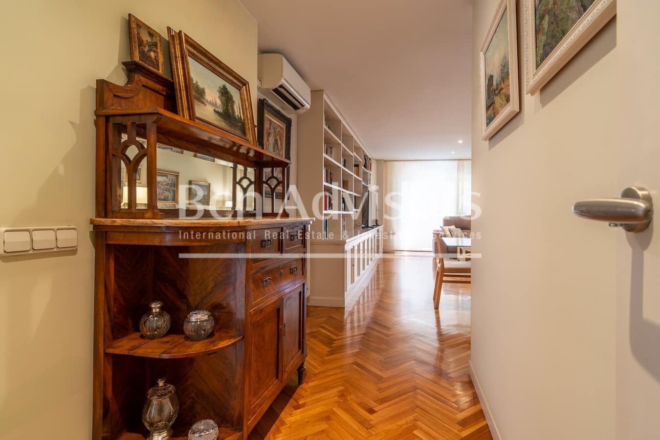 4 sypialnia Apartament na sprzedaż w Miasto Barcelona - 1 100 000 € (Ref: 9115974)