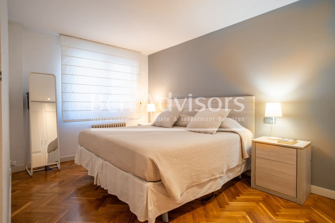 4 sypialnia Apartament na sprzedaż w Miasto Barcelona - 1 100 000 € (Ref: 9115974)