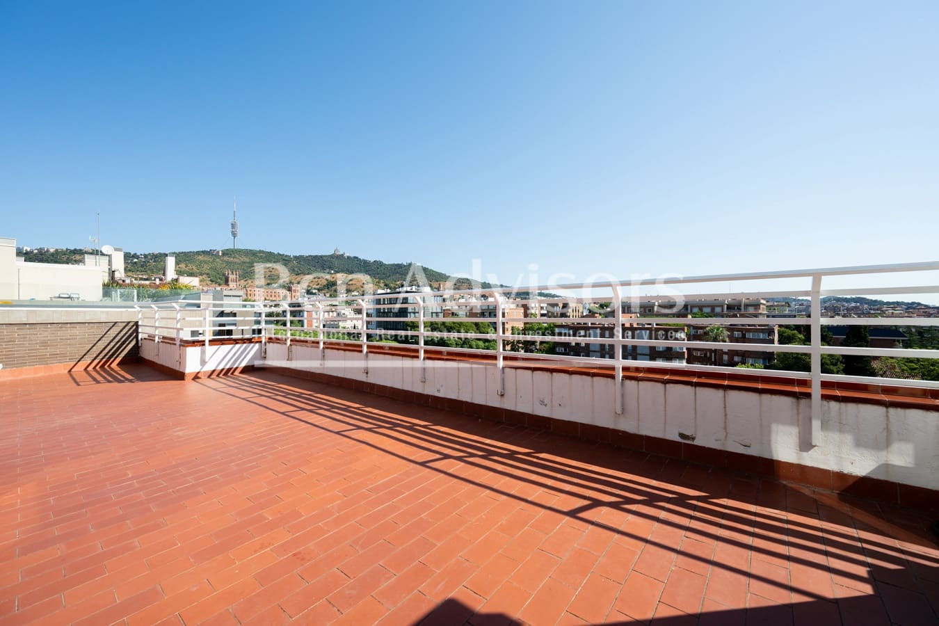 3 soveværelse Penthouse til salg i Barcelona by med garage - € 1.900.000 (Ref: 9128149)