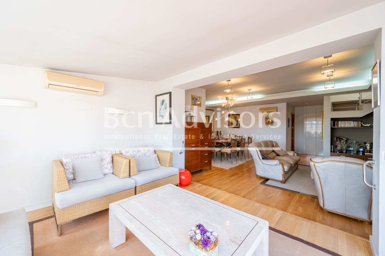 3 soveværelse Penthouse til salg i Barcelona by med garage - € 1.900.000 (Ref: 9128149)