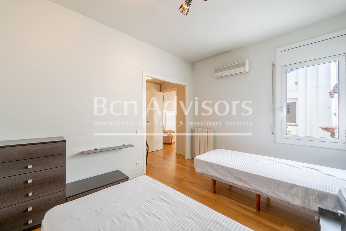 3 soveværelse Penthouse til salg i Barcelona by med garage - € 1.900.000 (Ref: 9128149)