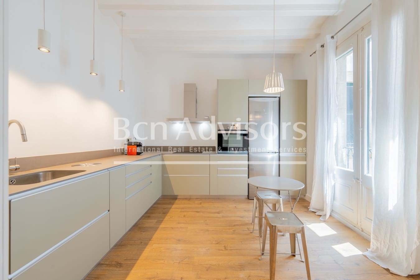 2 soveværelse Lejlighed til salg i Barcelona by - € 780.000 (Ref: 9129614)