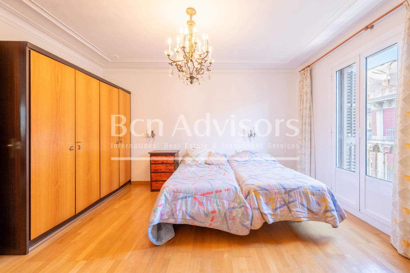 5 quarto Apartamento para venda em Barcelona cidade - 570 000 € (Ref: 9142762)