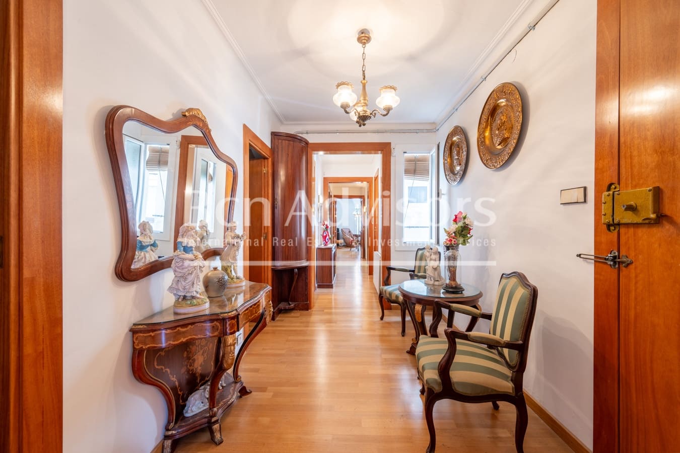 5 quarto Apartamento para venda em Barcelona cidade - 570 000 € (Ref: 9142762)