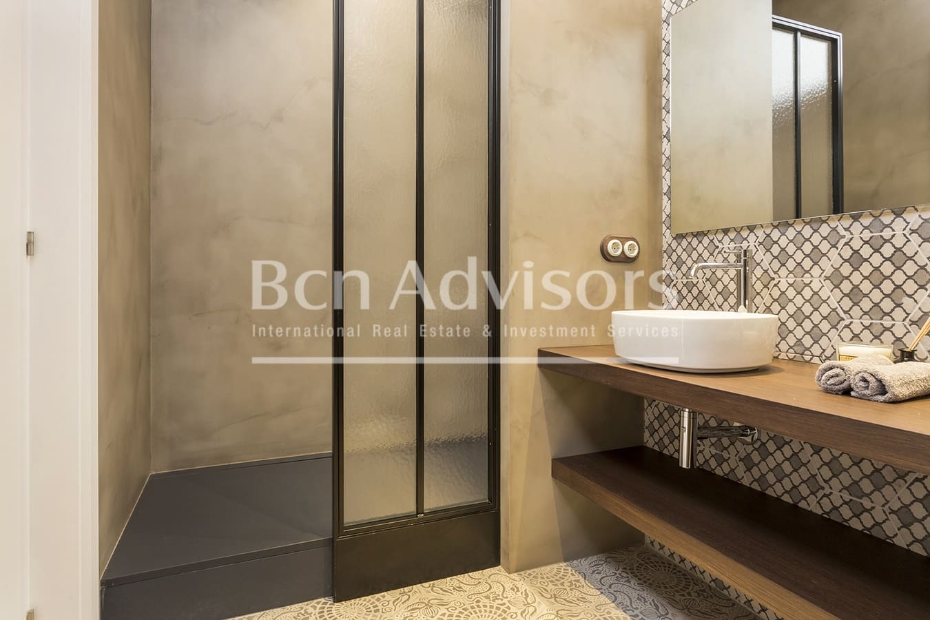 3 bedroom Apartment for sale in Barcelona city - € 1,395,000 (Ref: 9145378)
