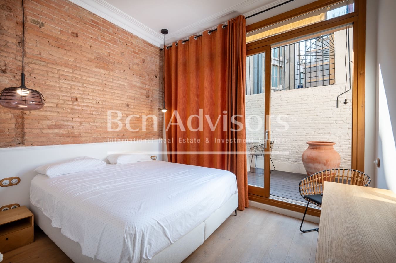 3 bedroom Apartment for sale in Barcelona city - € 1,395,000 (Ref: 9145378)