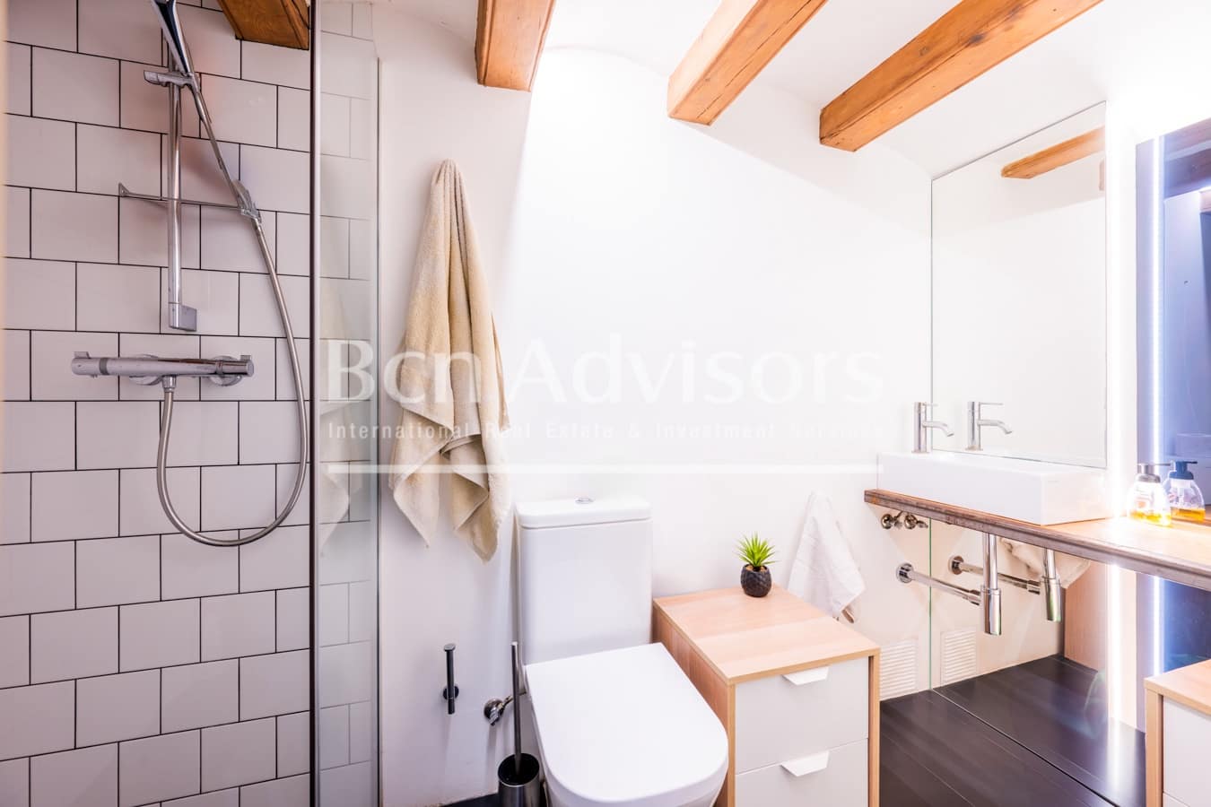 3 soverom Leilighet til salgs i Barcelona by - € 799 000 (Ref: 9153821)