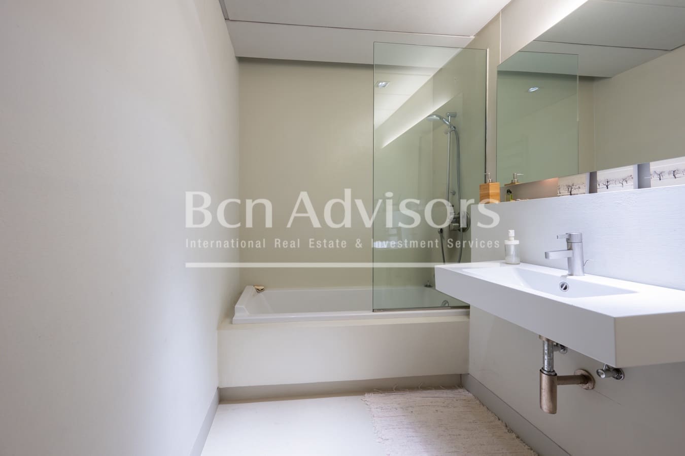 5 soveværelse Lejlighed til salg i Barcelona by - € 1.890.000 (Ref: 9153822)