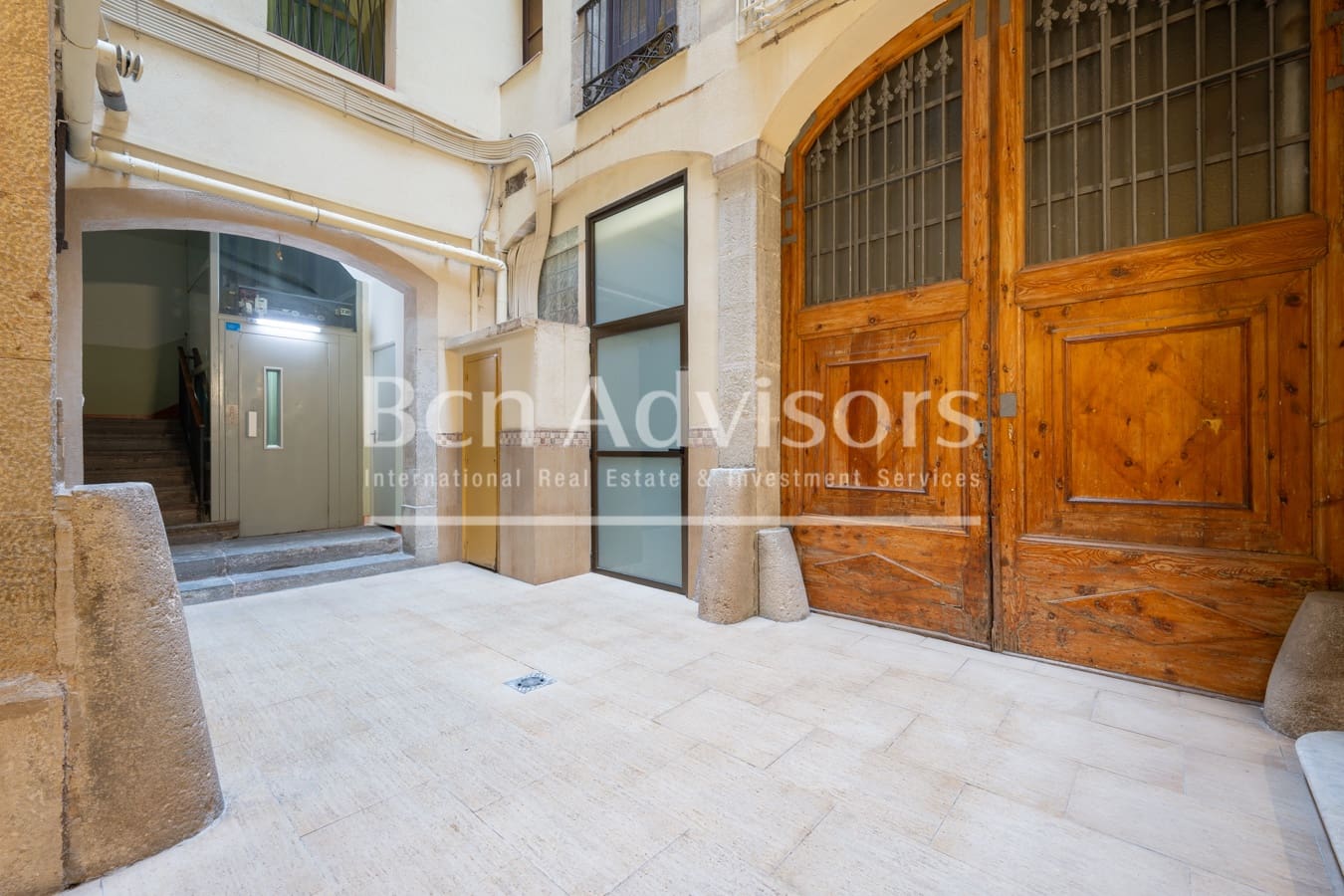 5 soveværelse Lejlighed til salg i Barcelona by - € 1.890.000 (Ref: 9153822)