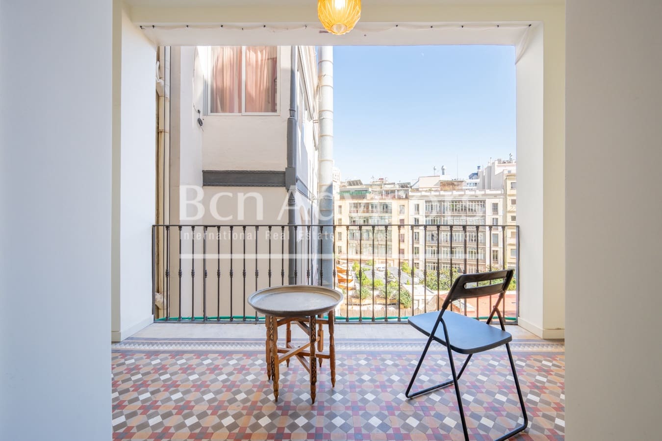 3 soveværelse Lejlighed til salg i Barcelona by - € 1.330.000 (Ref: 9153823)