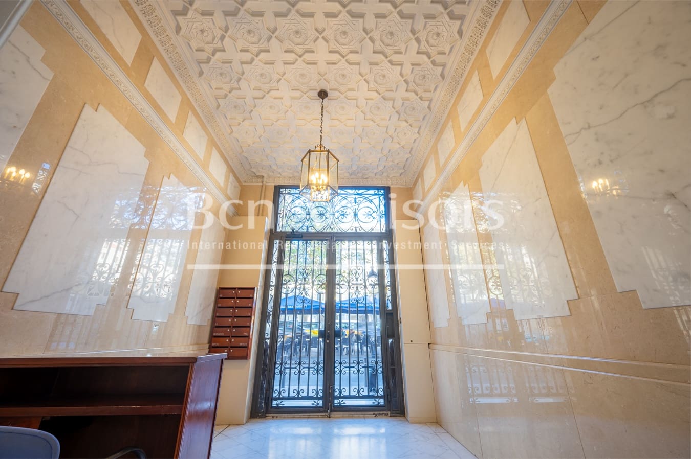 3 soveværelse Lejlighed til salg i Barcelona by - € 1.330.000 (Ref: 9153823)