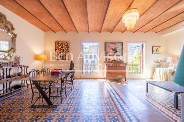 3 bedroom Apartment for sale in La Dreta de L'Eixample, Barcelona city - € 1,330,000 (Ref: 9153823)