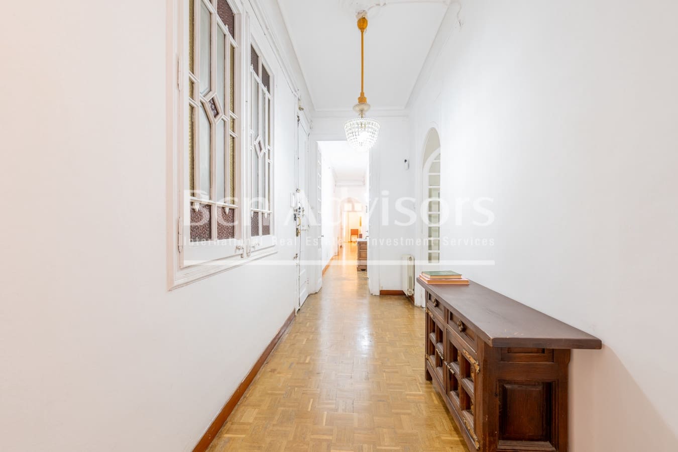 5 slaapkamer Appartement te koop in Barcelona stad - € 830.000 (Ref: 9159340)