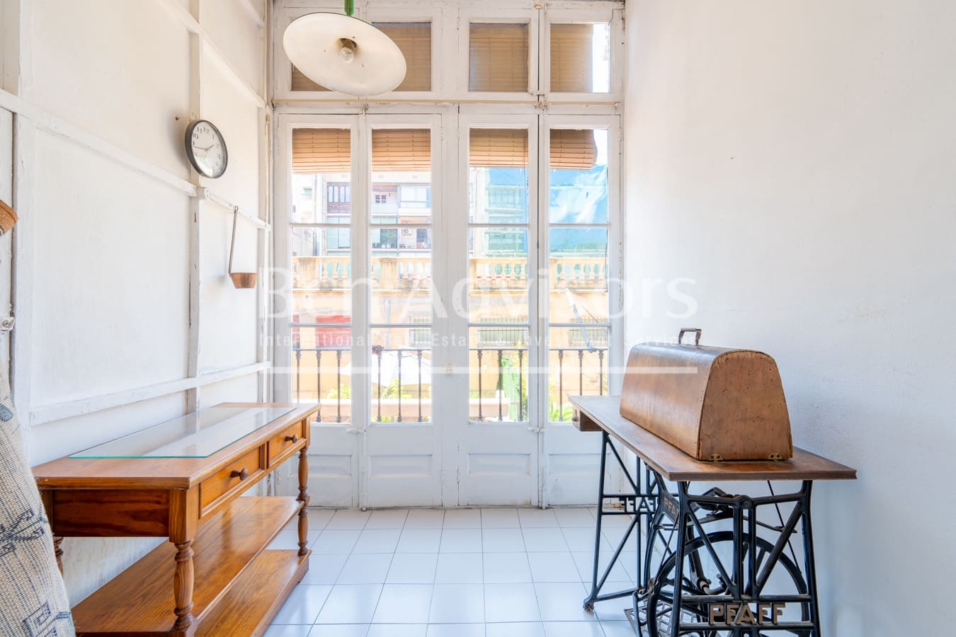 5 slaapkamer Appartement te koop in Barcelona stad - € 830.000 (Ref: 9159340)