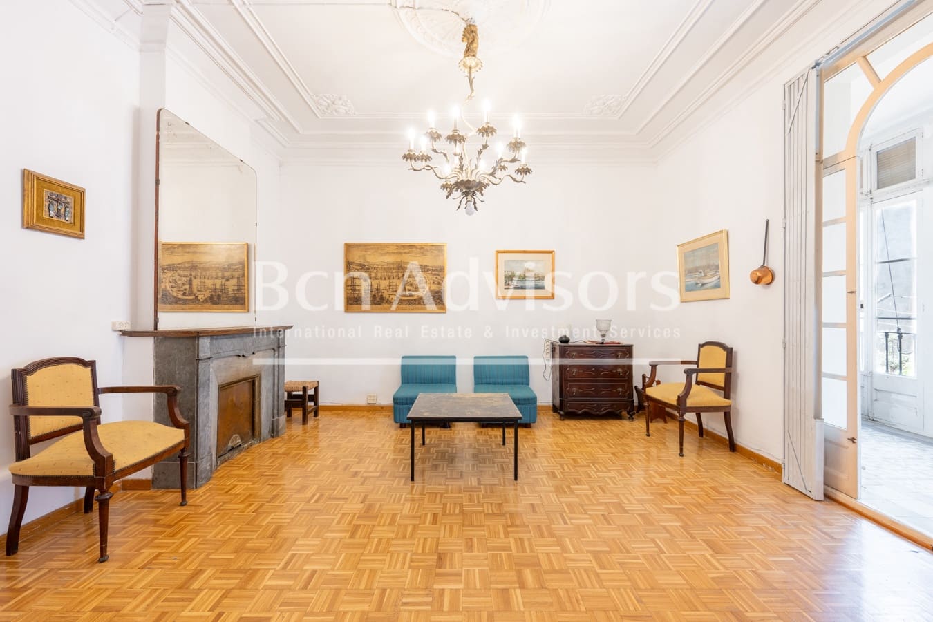 5 slaapkamer Appartement te koop in Barcelona stad - € 830.000 (Ref: 9159340)