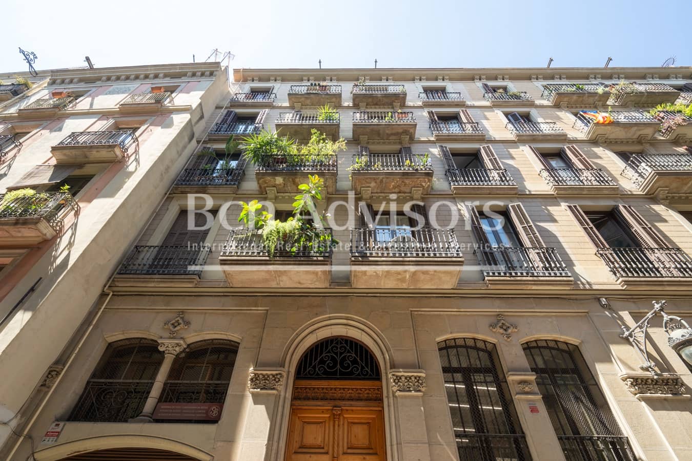 5 slaapkamer Appartement te koop in Barcelona stad - € 830.000 (Ref: 9159340)