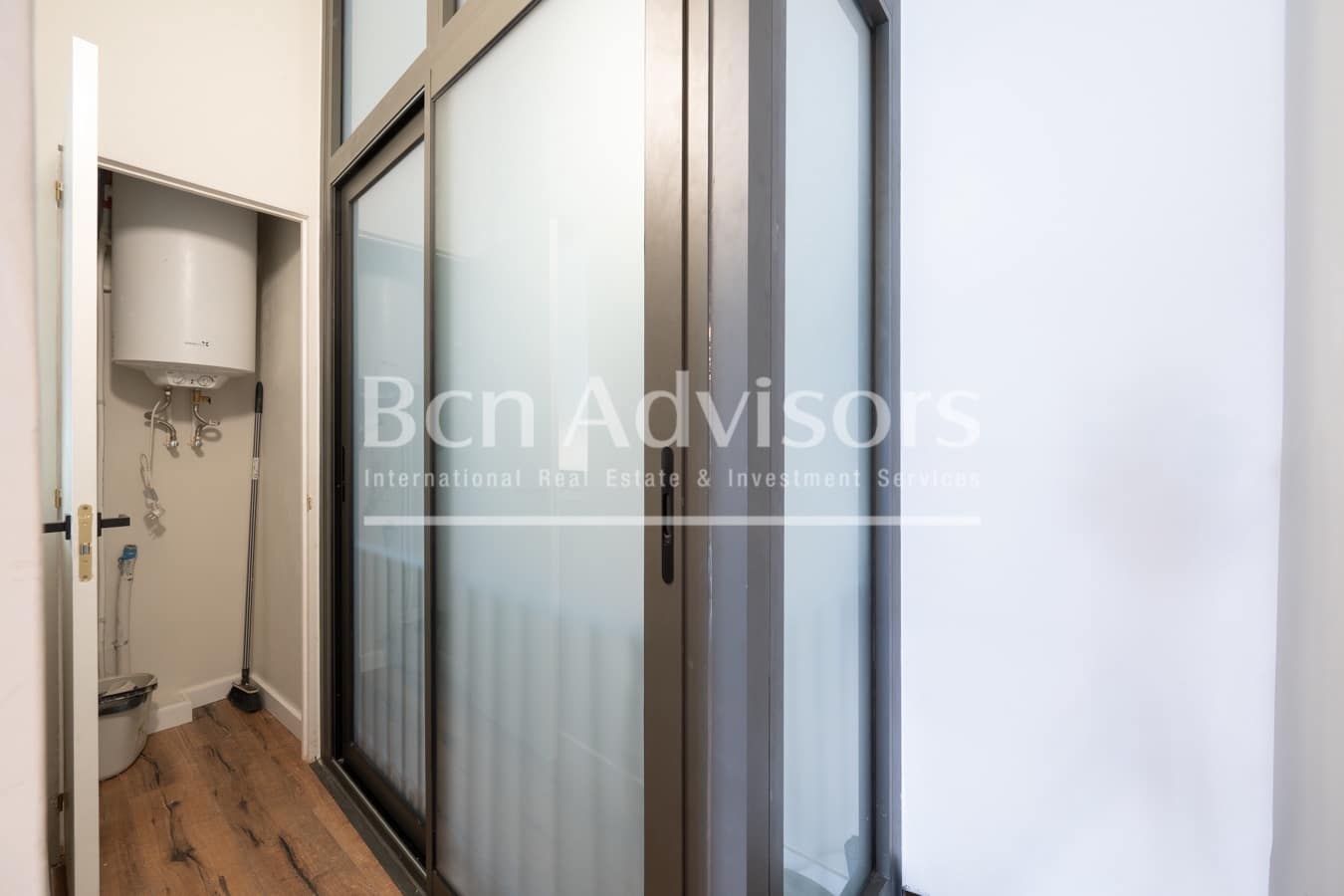 2 soveværelse Lejlighed til salg i Barcelona by - € 670.000 (Ref: 9160903)