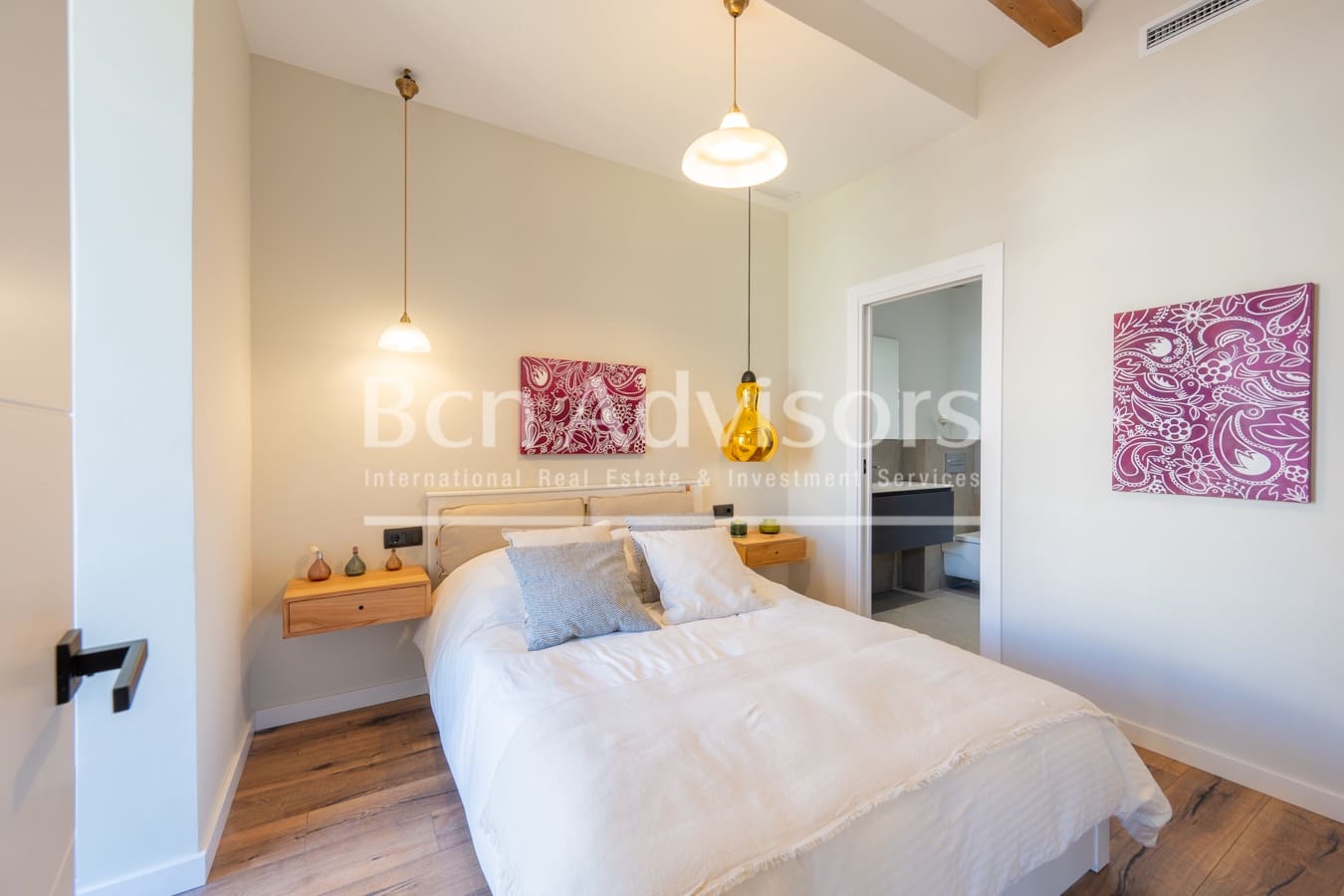 2 soveværelse Lejlighed til salg i Barcelona by - € 670.000 (Ref: 9160903)