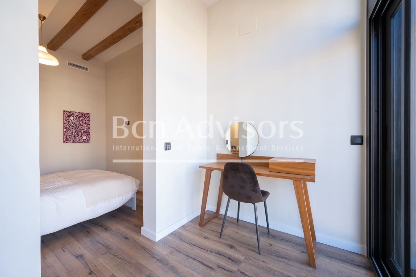 2 soveværelse Lejlighed til salg i Barcelona by - € 670.000 (Ref: 9160903)