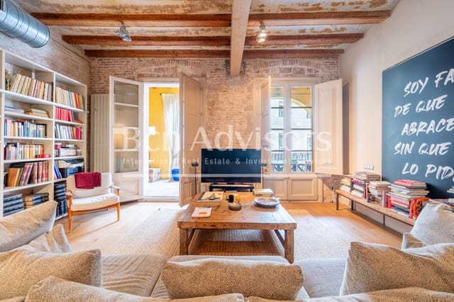 2 makuuhuone Huoneisto myytävänä paikassa El Raval, Barcelona kaupunki - 500 000 € (Ref: 9160904)