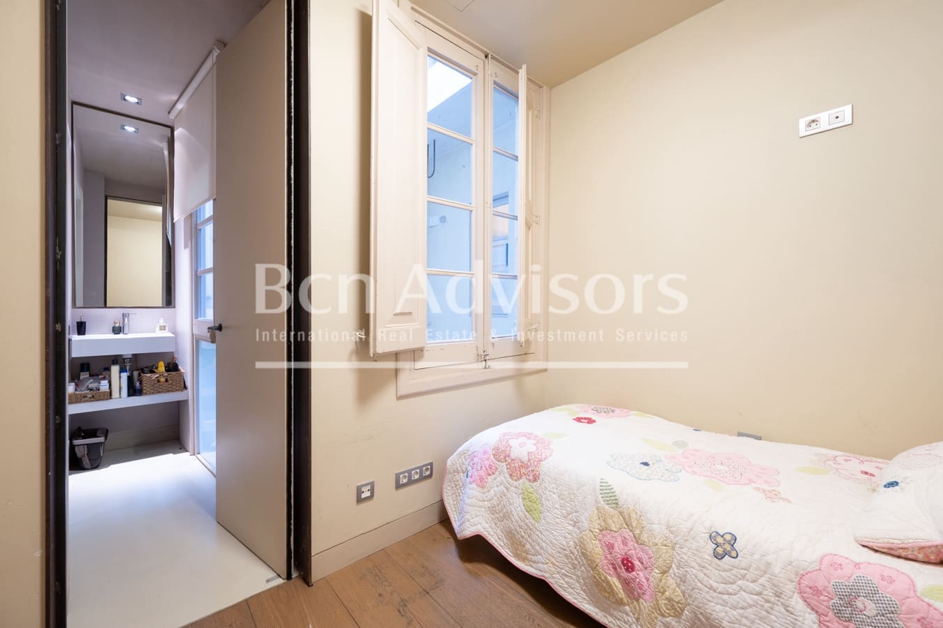 2 soveværelse Lejlighed til salg i Barcelona by - € 925.000 (Ref: 9160904)