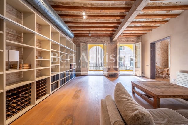 2 bedroom Apartment for sale in El Raval, Barcelona city - € 925,000 (Ref: 9160904)