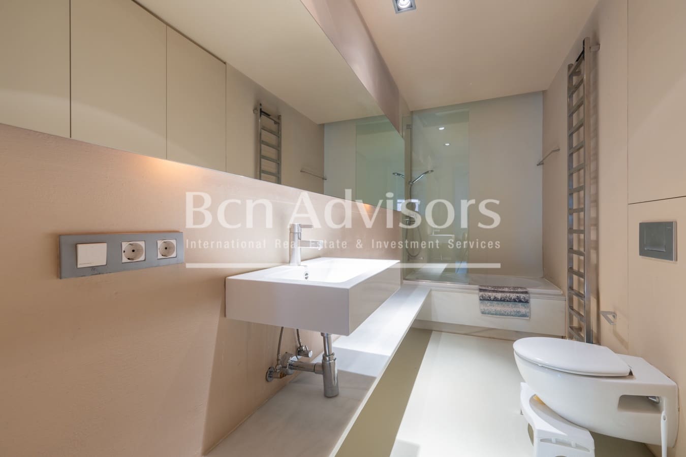 1 soveværelse Lejlighed til salg i Barcelona by - € 395.000 (Ref: 9163632)