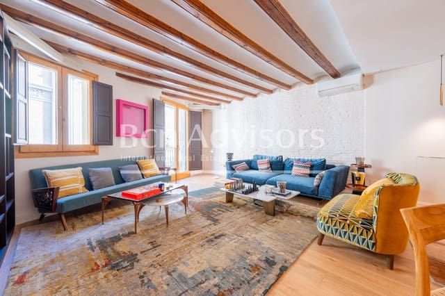 3 bedroom Apartment for sale in El Barri Gòtic, Barcelona city - € 595,000 (Ref: 9180913)