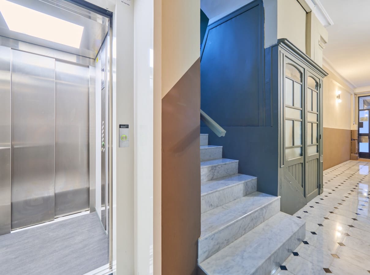 2 soveværelse Lejlighed til salg i Barcelona by - € 570.000 (Ref: 9200376)