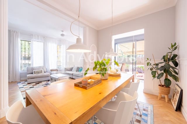 4 bedroom Apartment for sale in Sant Gervasi - La Bonanova, Barcelona city - € 1,349,000 (Ref: 9228456)