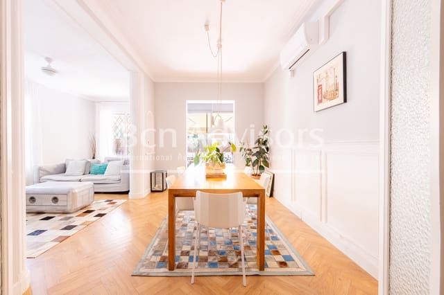 4 bedroom Apartment for sale in Sant Gervasi - La Bonanova, Barcelona city - € 1,349,000 (Ref: 9228456)