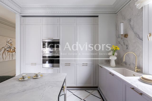 4 sypialnia Apartament na sprzedaż w La Dreta de L'Eixample, Miasto Barcelona - 2 490 000 € (Ref: 9236385)