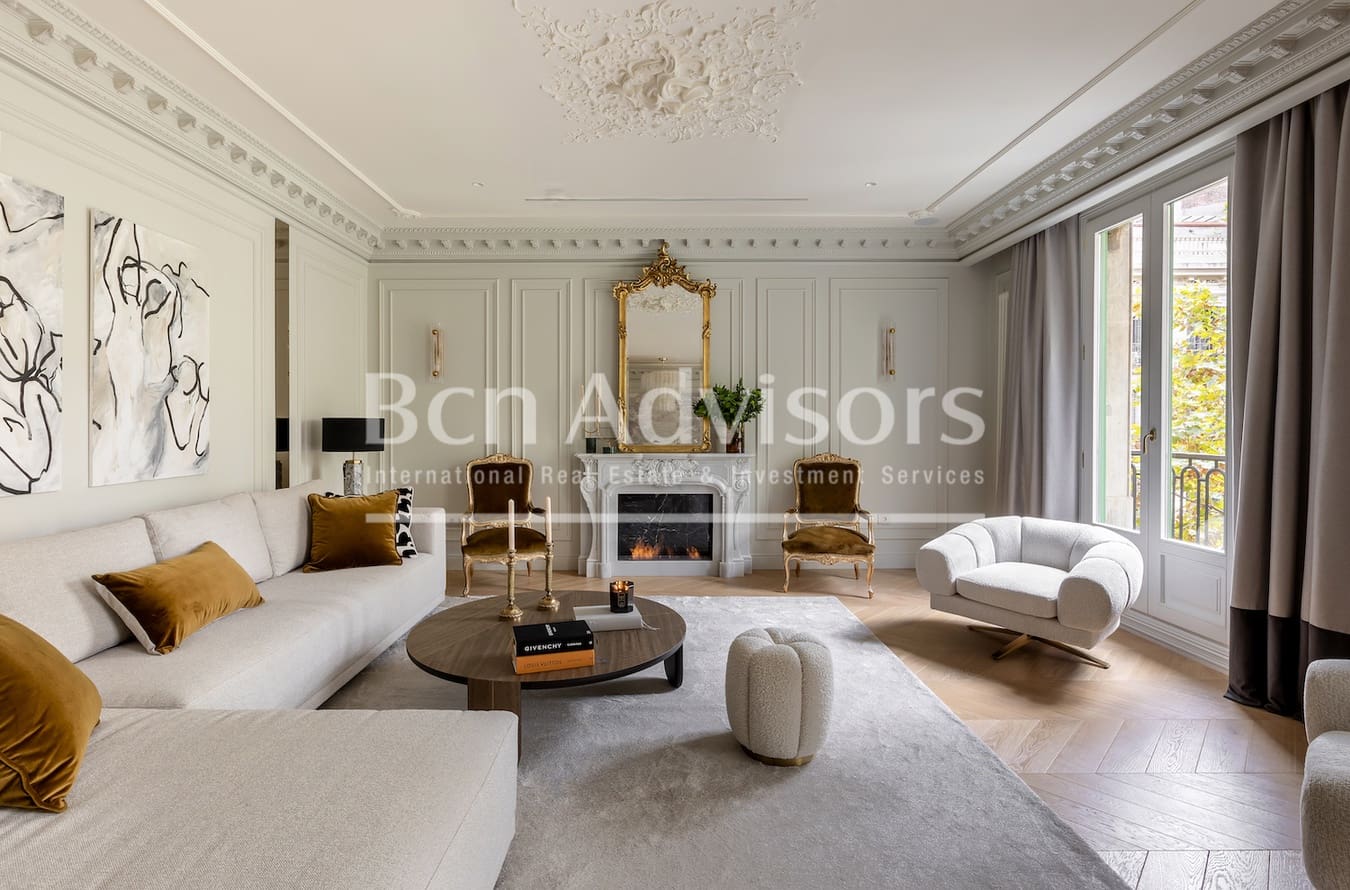 4 soveværelse Lejlighed til salg i Barcelona by - € 2.490.000 (Ref: 9236385)