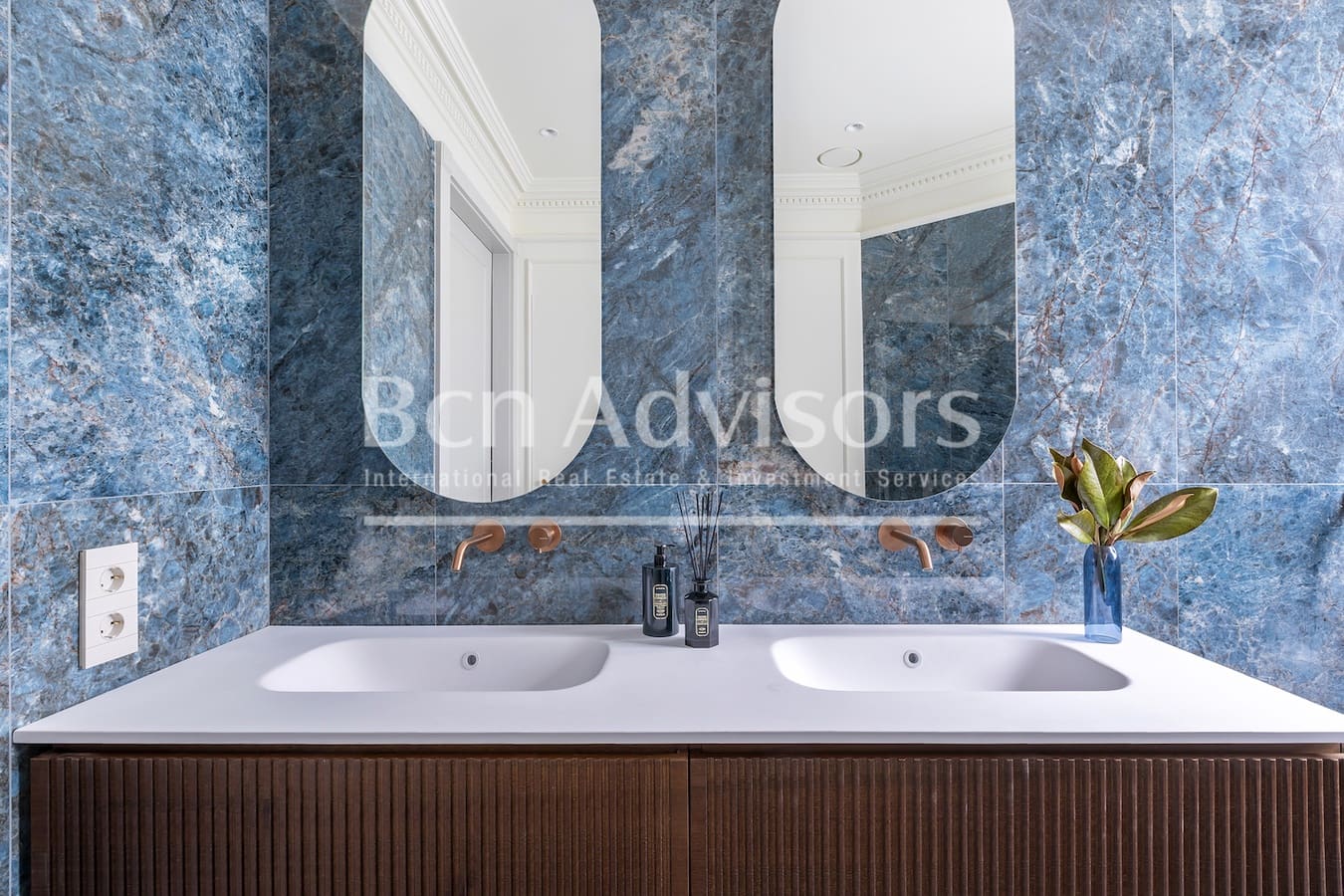 4 soveværelse Lejlighed til salg i Barcelona by - € 2.490.000 (Ref: 9236385)