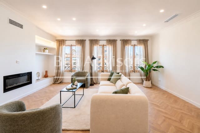 3 bedroom Apartment for sale in La Dreta de L'Eixample, Barcelona city - € 1,197,000 (Ref: 9254888)