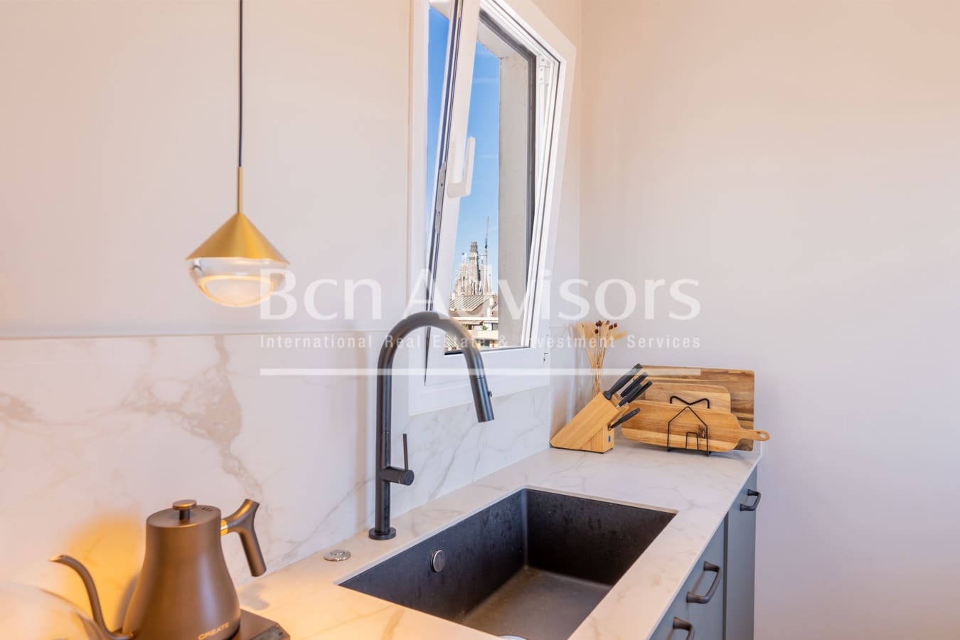 2 sypialnia Penthouse na sprzedaż w Miasto Barcelona - 995 000 € (Ref: 9254889)