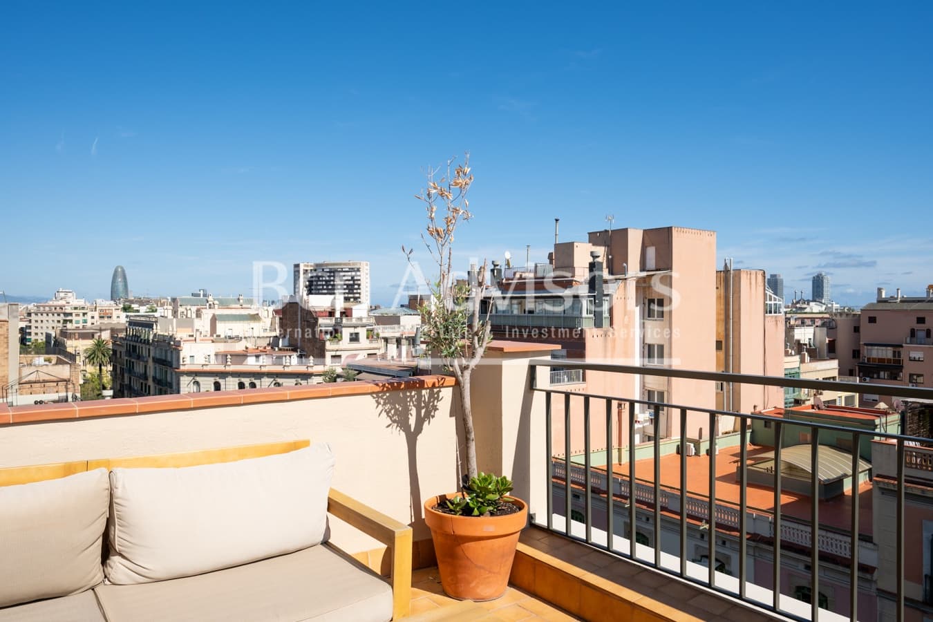 2 sypialnia Penthouse na sprzedaż w Miasto Barcelona - 995 000 € (Ref: 9254889)
