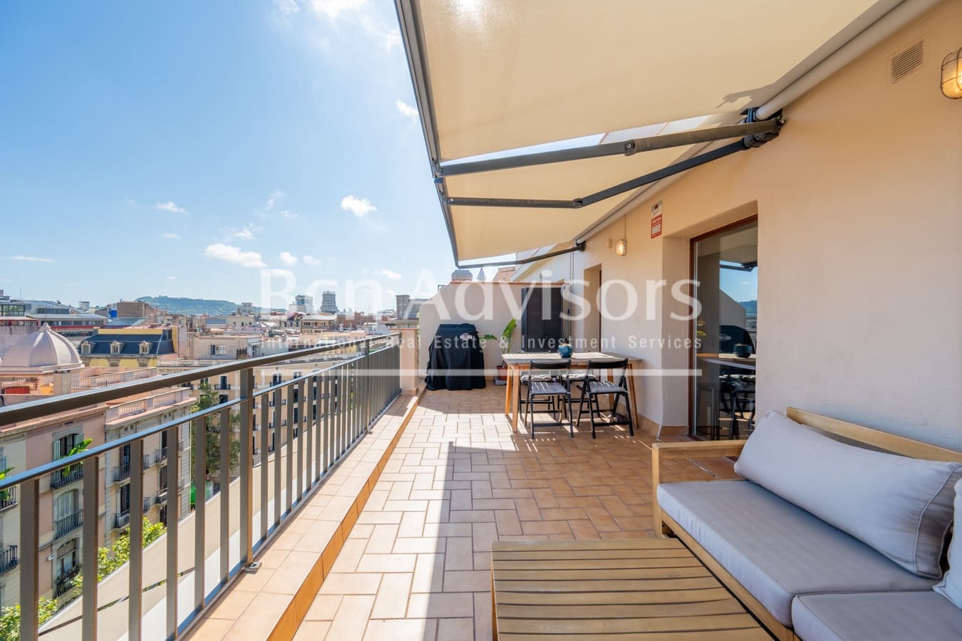 2 sypialnia Penthouse na sprzedaż w Miasto Barcelona - 995 000 € (Ref: 9254889)