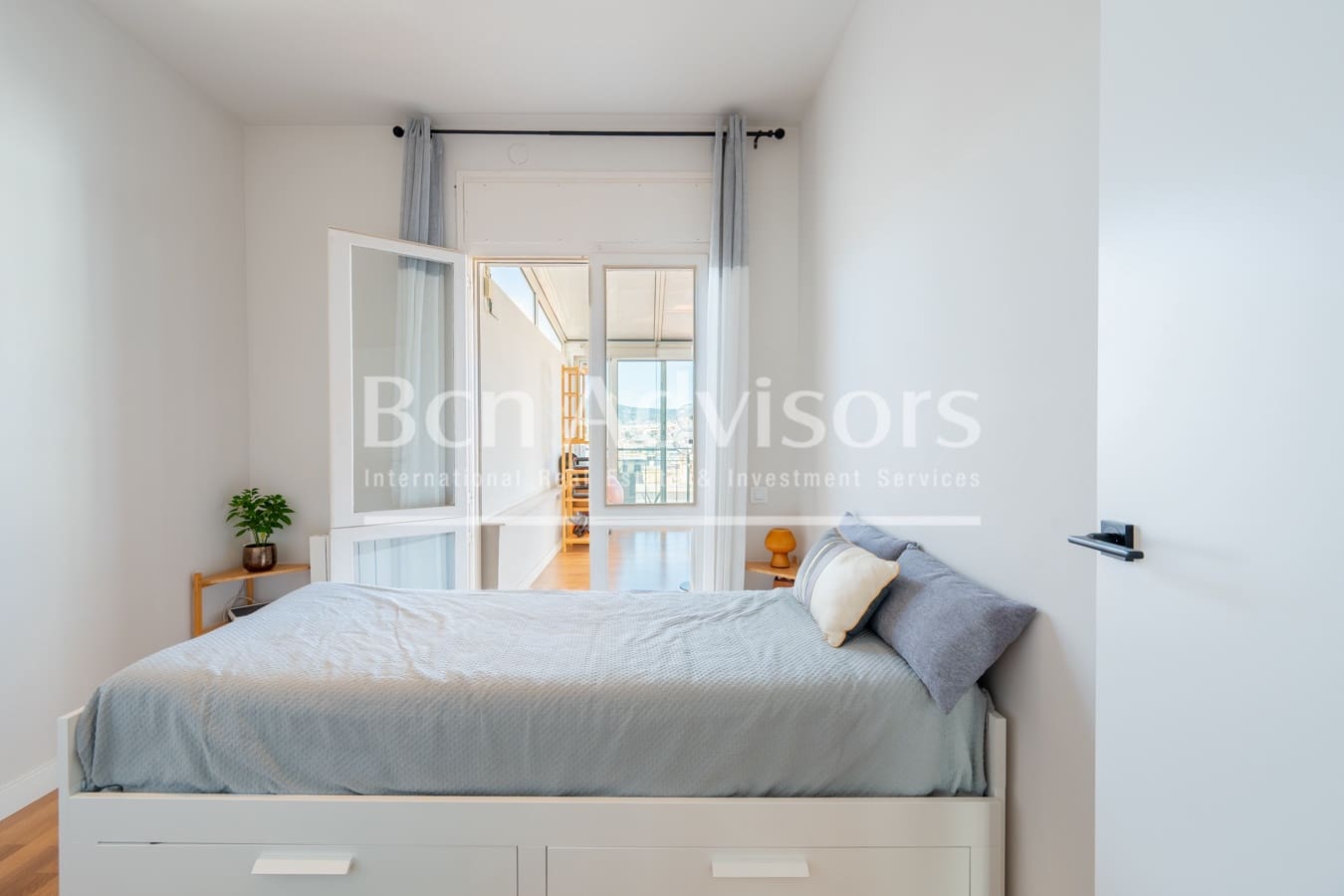 2 sypialnia Penthouse na sprzedaż w Miasto Barcelona - 995 000 € (Ref: 9254889)