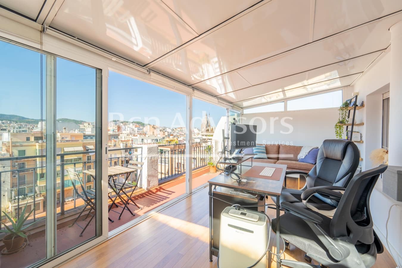2 sypialnia Penthouse na sprzedaż w Miasto Barcelona - 995 000 € (Ref: 9254889)